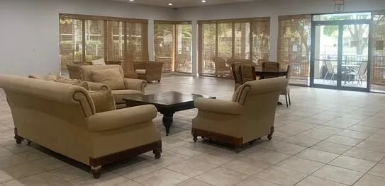 $2,000 | 1256 South Military Trail, Unit 913, Deerfield Beach, FL 33442