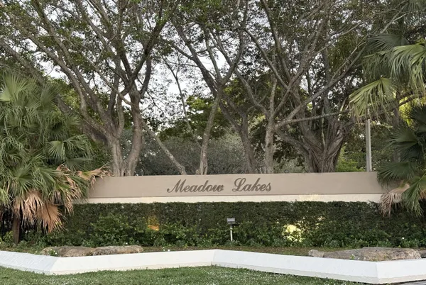 $2,000 | 1256 South Military Trail, Unit 913, Deerfield Beach, FL 33442