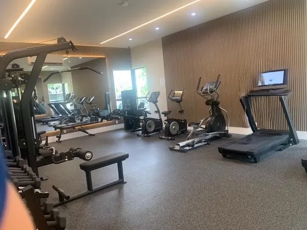 $2,000 | 1256 South Military Trail, Unit 913, Deerfield Beach, FL 33442