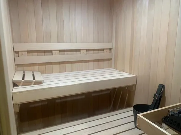 $2,000 | 1256 South Military Trail, Unit 913, Deerfield Beach, FL 33442