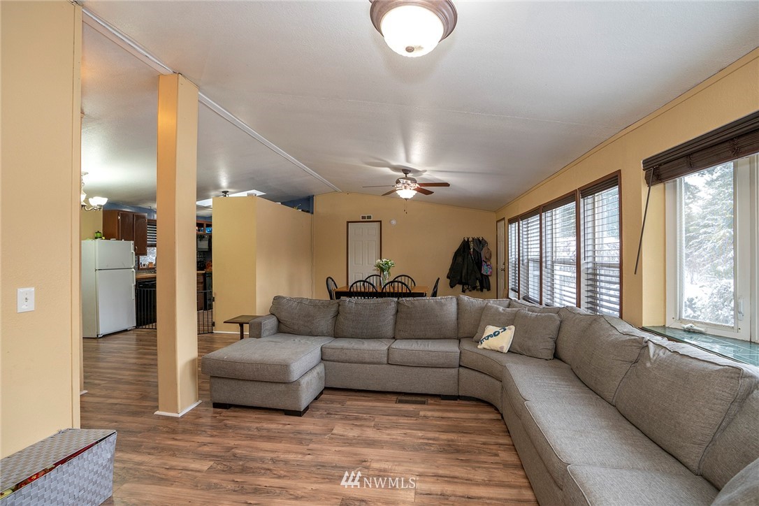301 East Underline Road Belfair, WA 98528 - Photo 14 of 37 Gallery Image 14