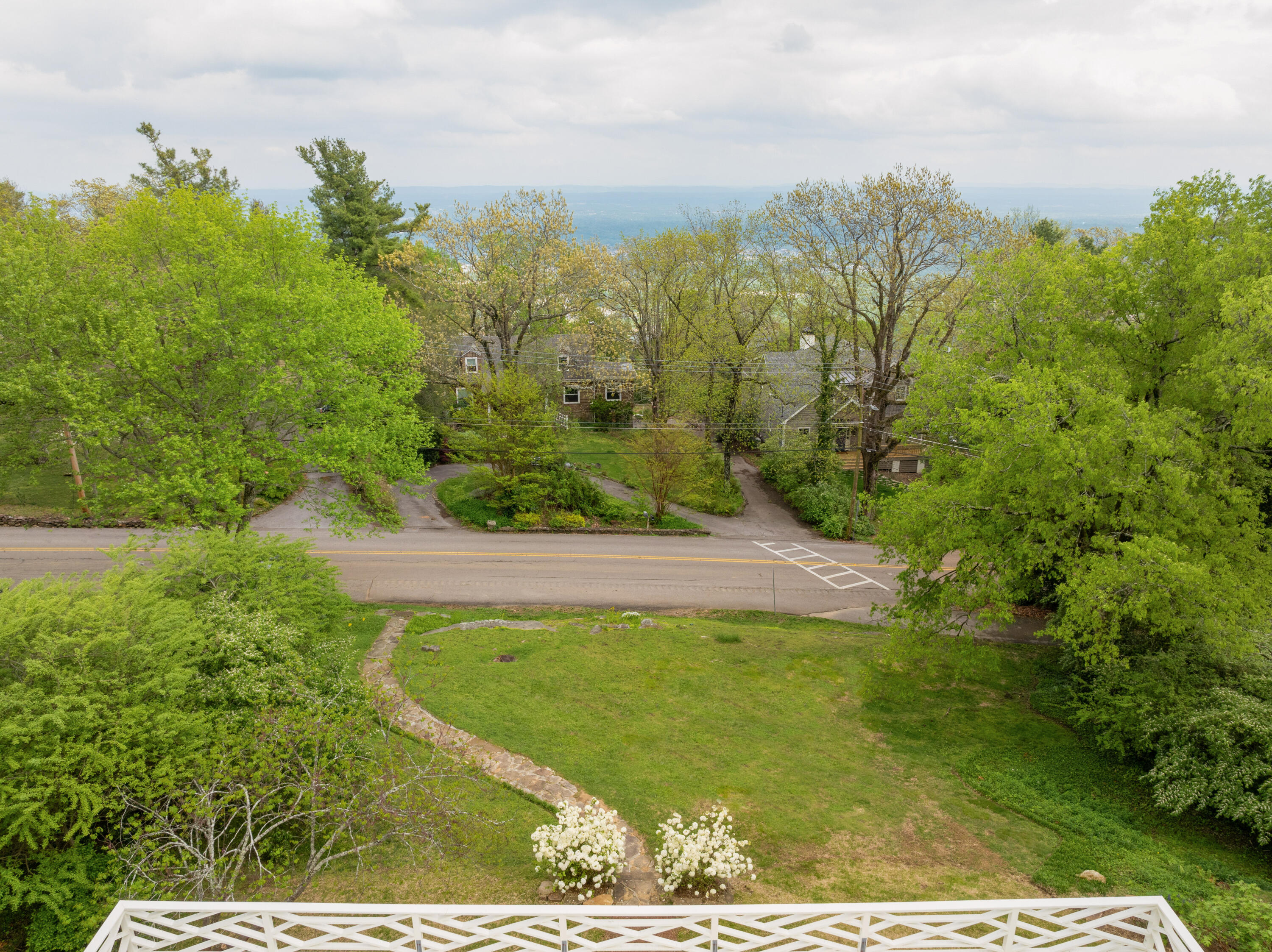 616 East Brow Road Lookout Mountain, TN 37350 - Photo 2 of 76 05 - 616 East Brow Rd - Drone