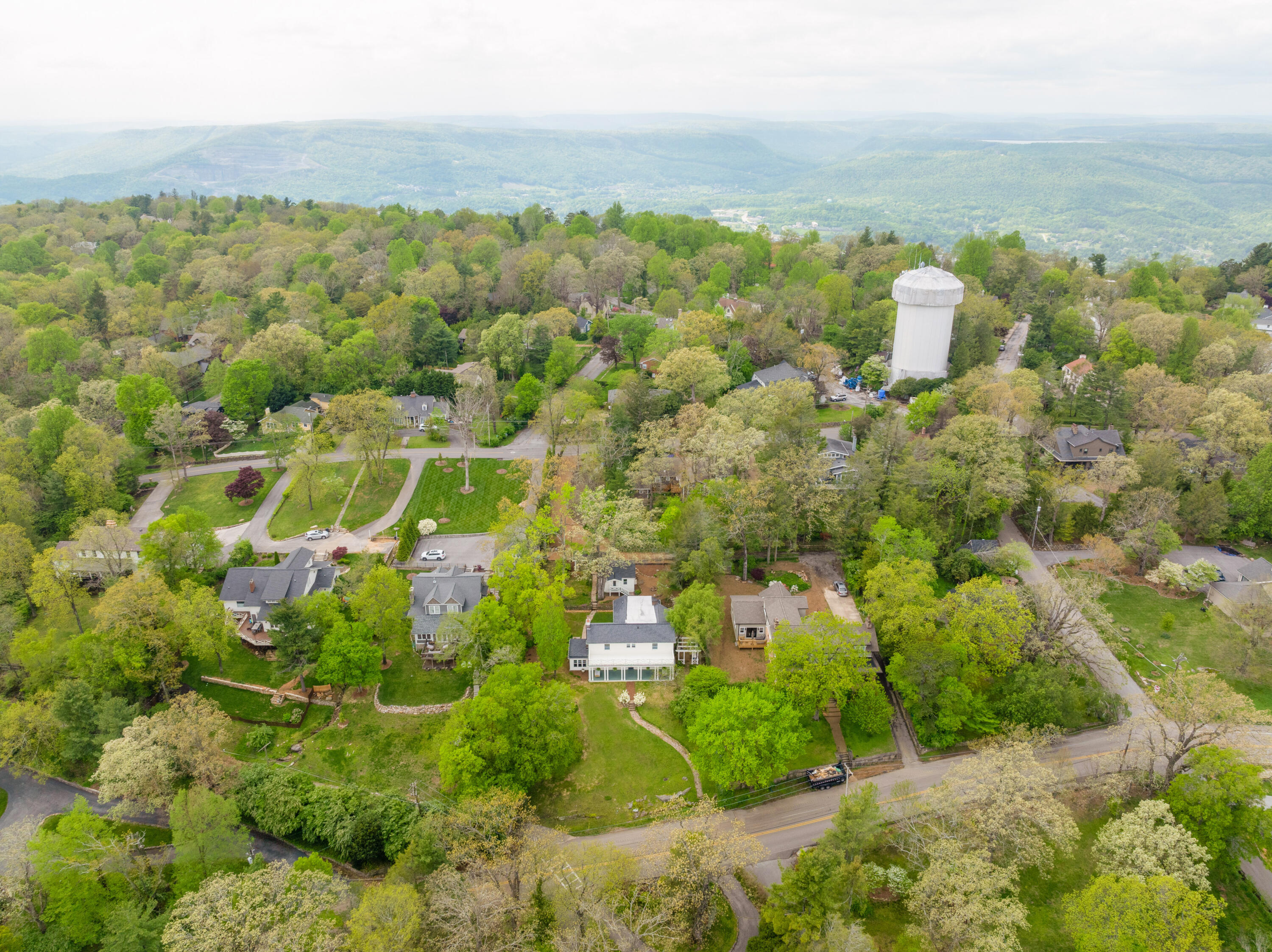 616 East Brow Road Lookout Mountain, TN 37350 - Photo 3 of 76 15 - 616 East Brow Rd - Drone