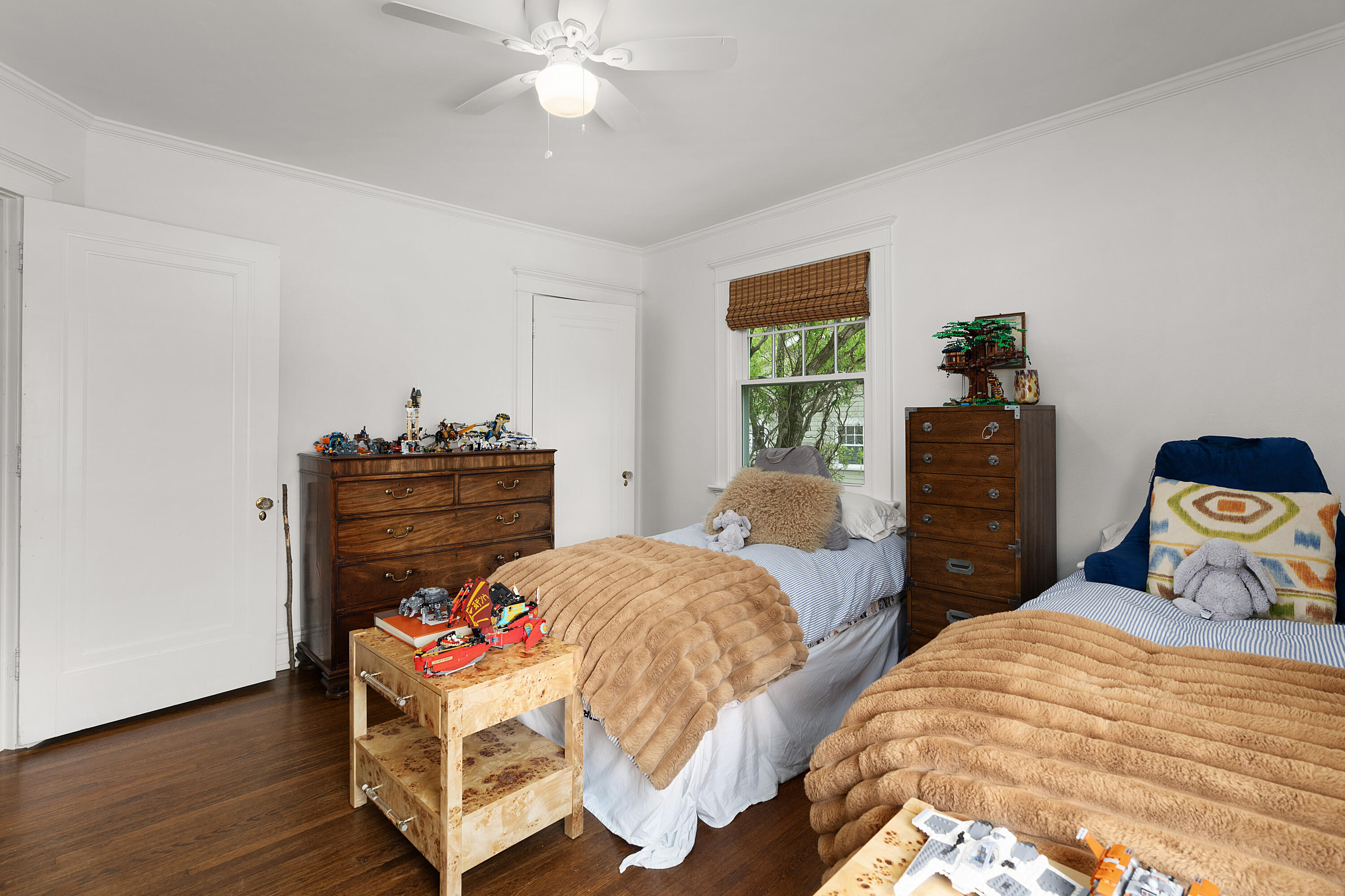 616 East Brow Road Lookout Mountain, TN 37350 - Photo 53 of 76 79 - 616 East Brow Rd - Interiors