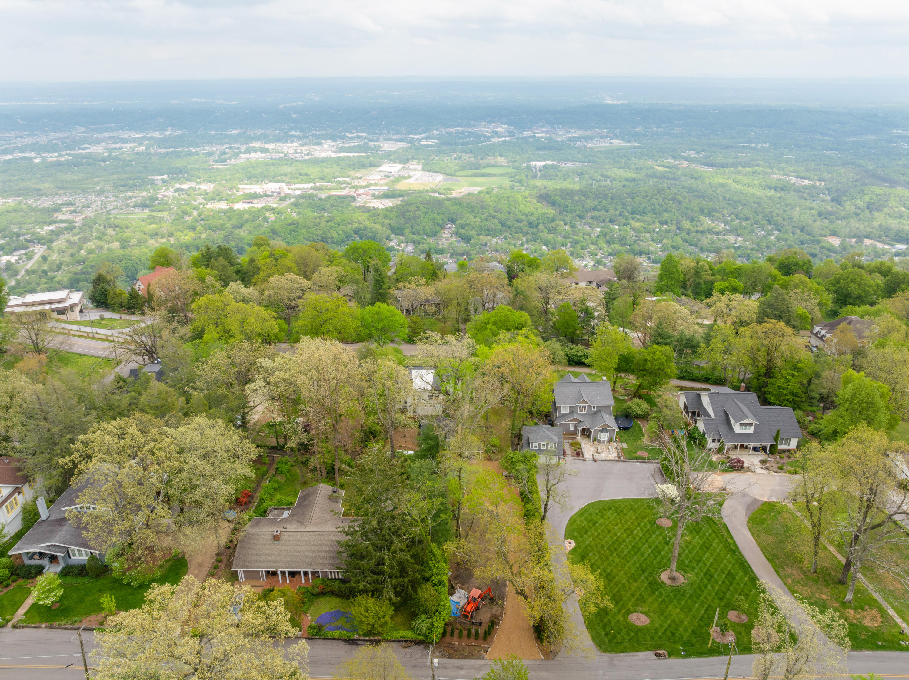 616 East Brow Road Lookout Mountain, TN 37350 - Photo 9 of 76 14 - 616 East Brow Rd - Drone