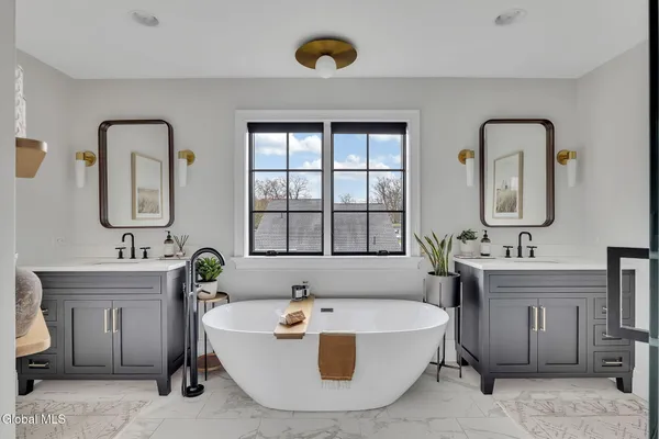 $2,500,000 | 315 Jefferson Street, Saratoga Springs, NY 12866