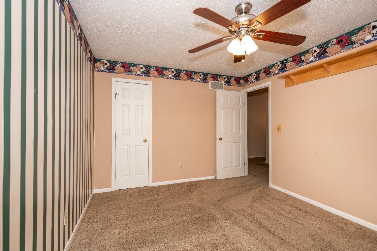 6292 Berauer Road Cincinnati, OH 45248 - Photo 33 of 48