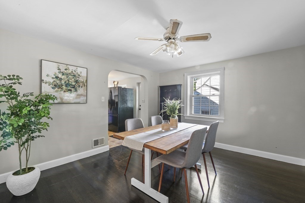 38 Ivan Street Lexington, MA 02420 - Photo 6 of 42