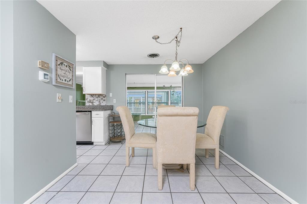 1365 De Prie Road Englewood, FL 34223 - Photo 17 of 59 Gallery Image 17