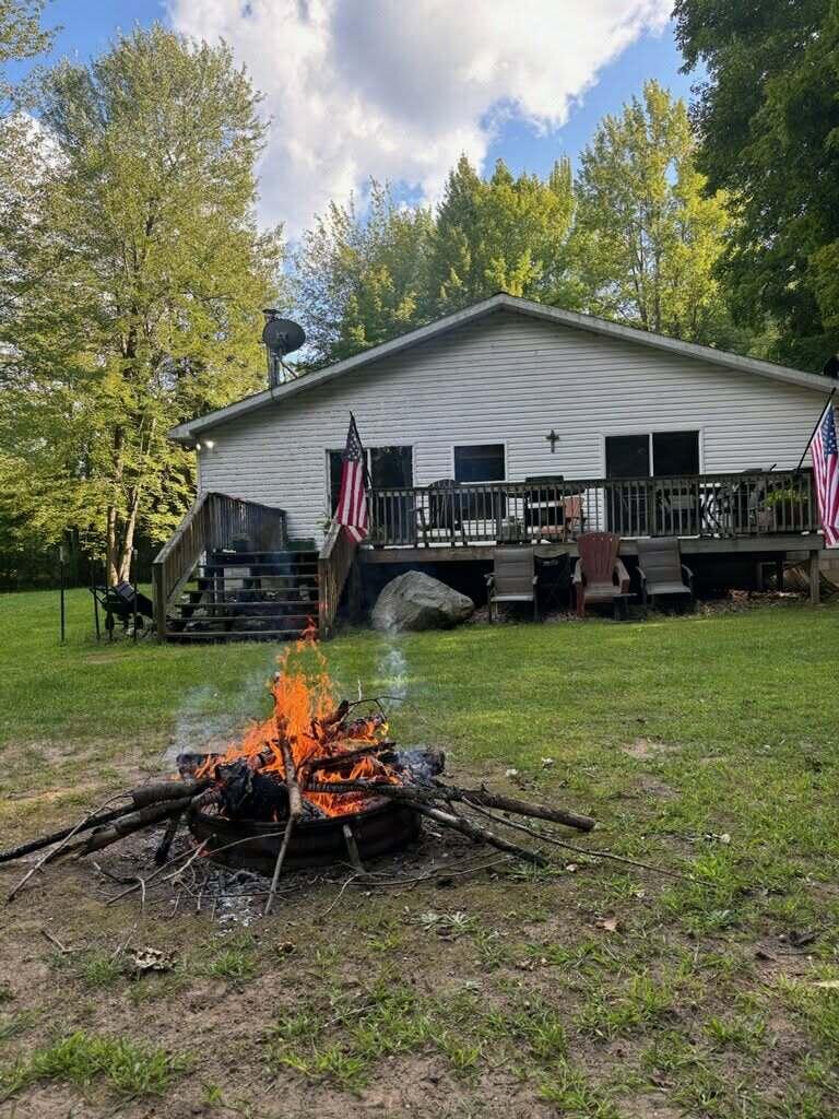 7050 North Poplar Road Free Soil, MI 49411 - Photo 4 of 39 71678da0-6f14-4405-9e41-04f7eb1bee5b