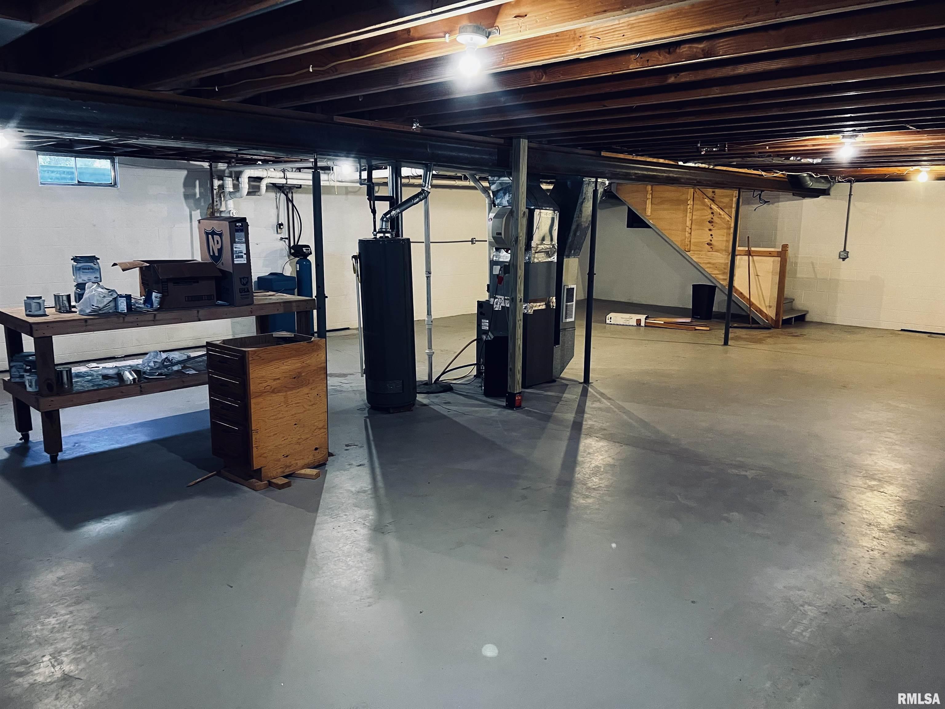 12346 Townline Road Pekin, IL 61554 - Photo 14 of 18