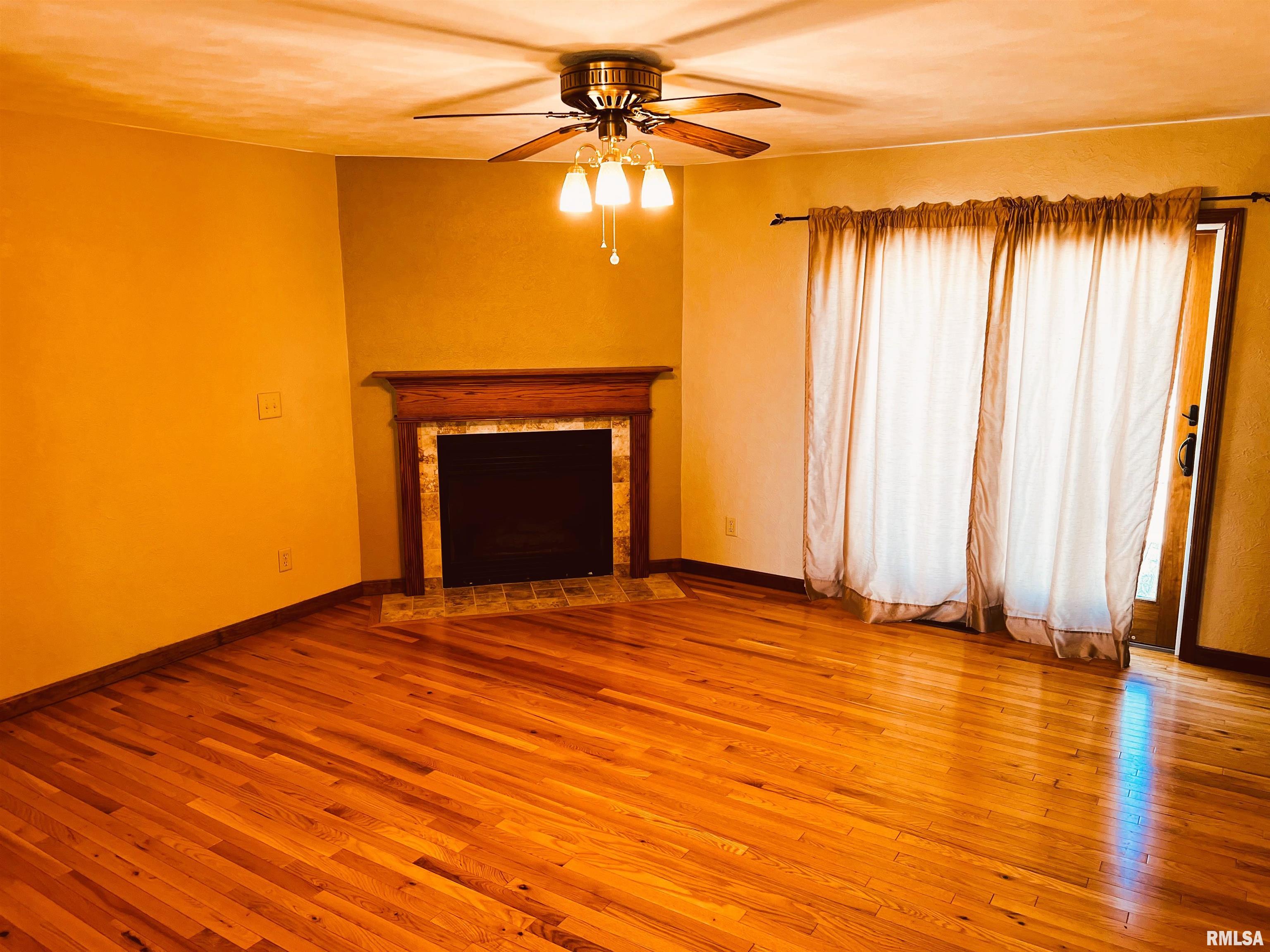 12346 Townline Road Pekin, IL 61554 - Photo 6 of 18