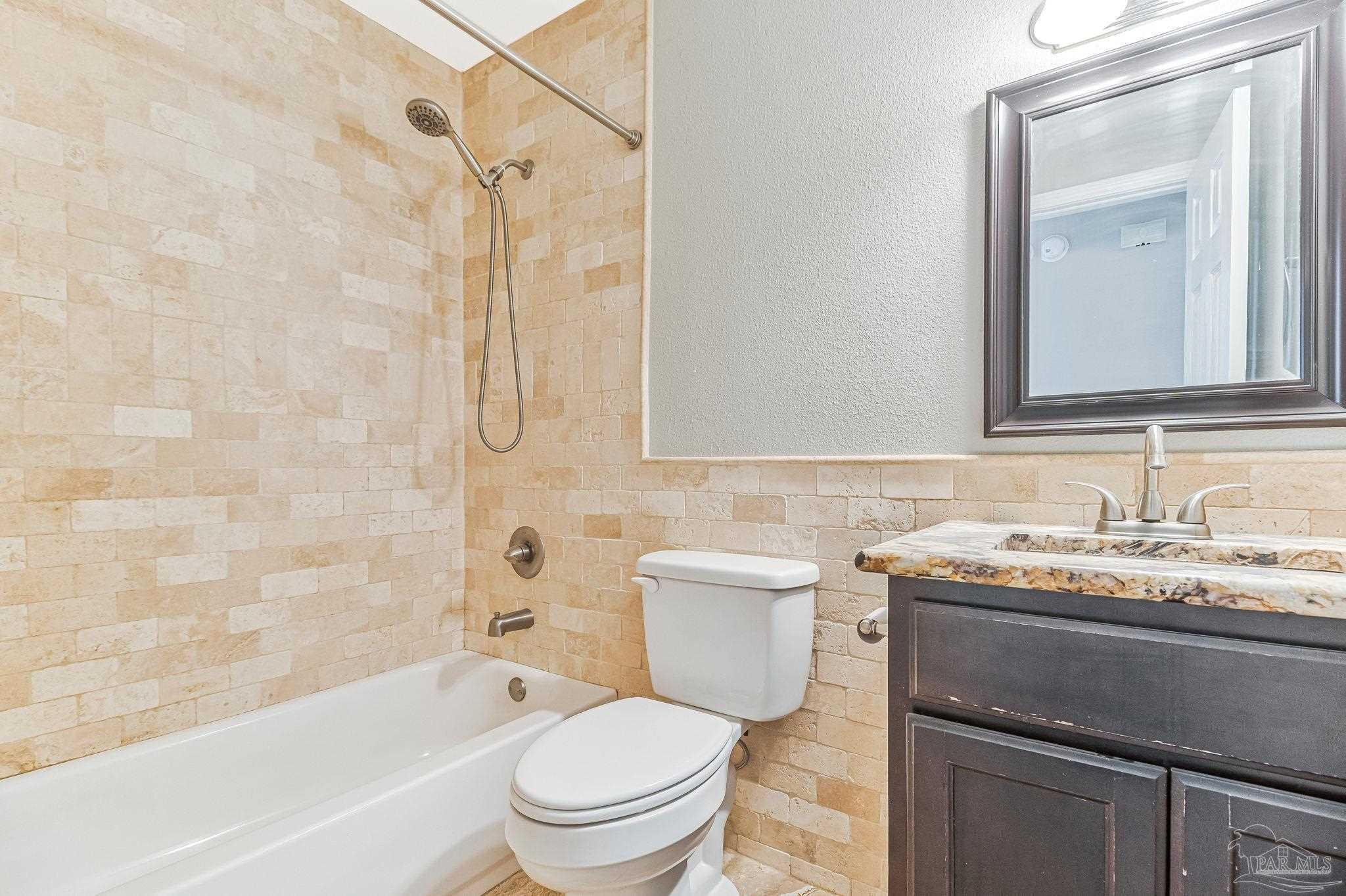 4285 Lindsey Lane Pace, FL 32571 - Photo 14 of 51