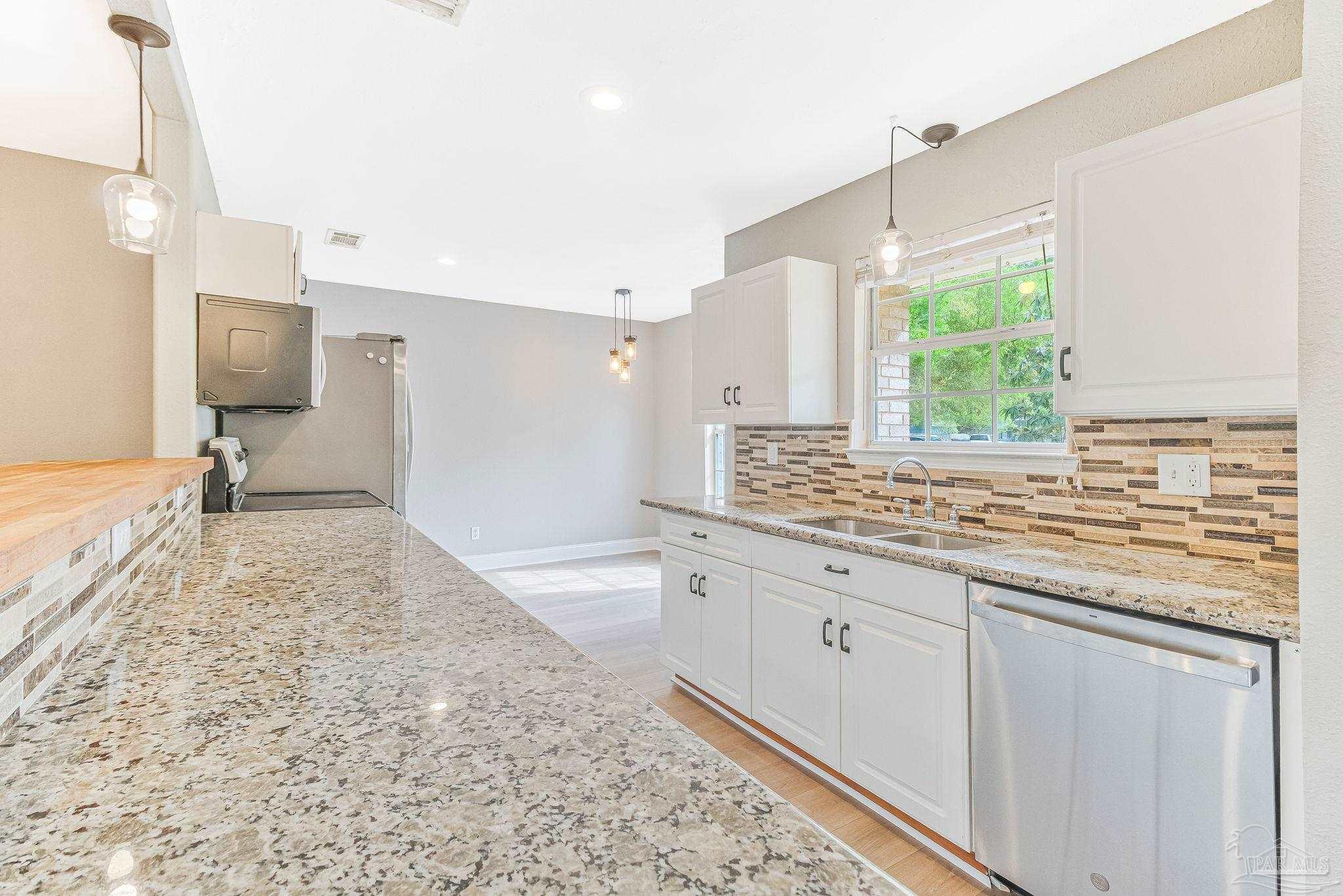 4285 Lindsey Lane Pace, FL 32571 - Photo 22 of 51