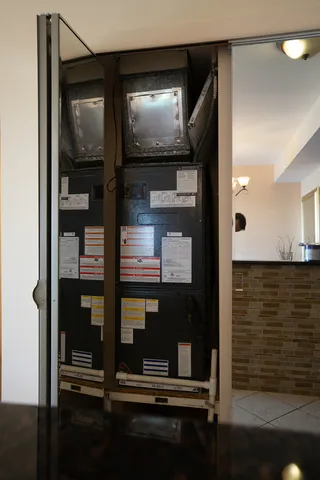 a picture of water heater room