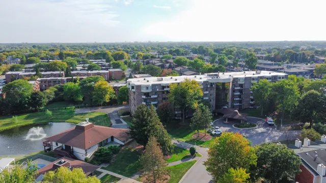 $229,000 | 1275 East Baldwin Lane, Unit 507, Palatine, IL 60074