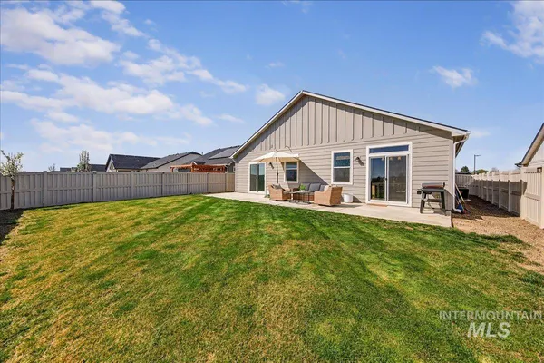 $412,500 | 4613 Great Fls Avenue, Caldwell, ID 83607
