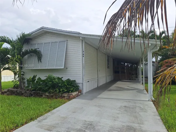 $225,000 | 35303 Southwest 180th Lot308 Avenue, Homestead, FL 33034
