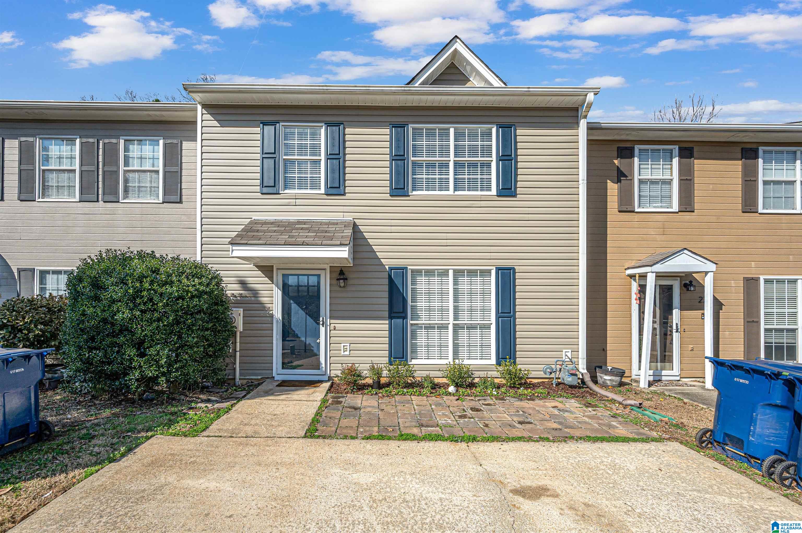 217 Willow Point Circle Alabaster, AL 35007 - Photo 1 of 33