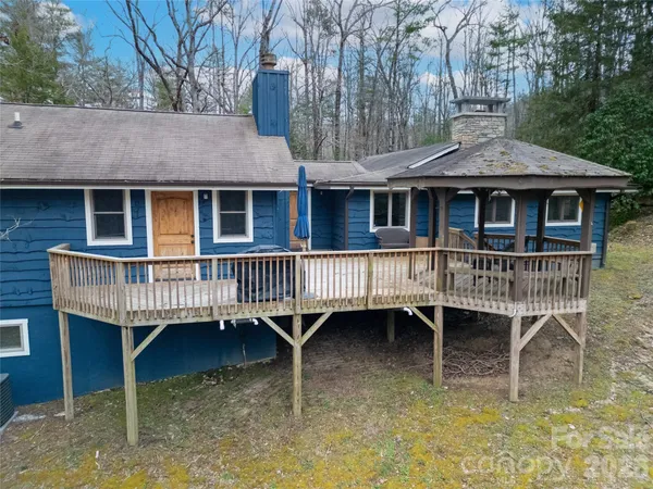 $750,000 | 231 Cedar Lane, Brevard, NC 28712