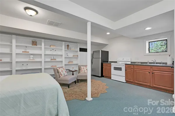 $750,000 | 231 Cedar Lane, Brevard, NC 28712