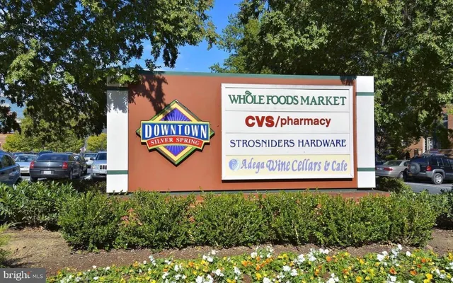 $1,665 | 8601 Manchester Road, Unit 319, Silver Spring, MD 20901