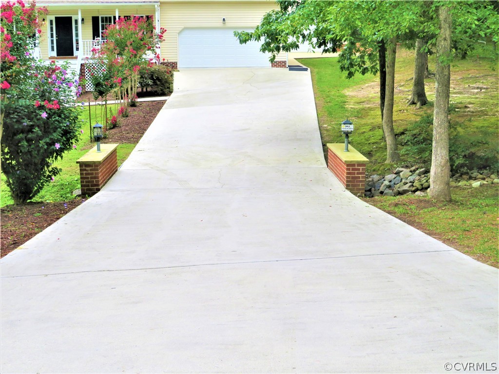 13440 Spring Run Road Midlothian, VA 23112 - Photo 8 of 23