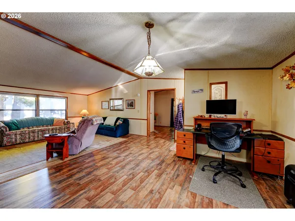 $155,000 | 8434 Heritage Court, Clackamas, OR 97015