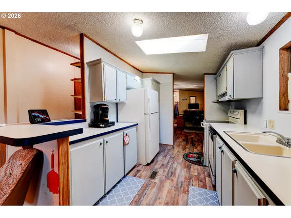 $155,000 | 8434 Heritage Court, Clackamas, OR 97015