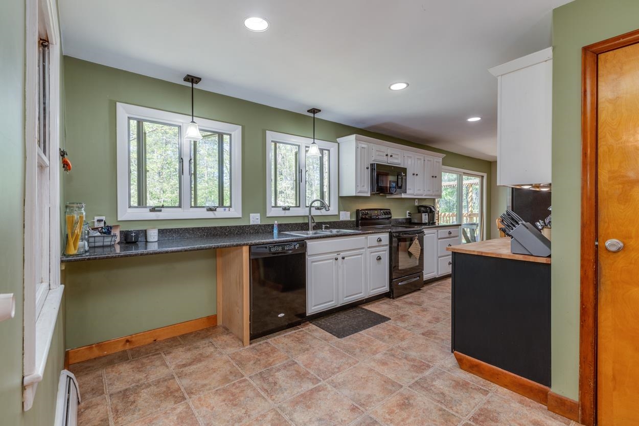 15 Shaker Road Concord, NH 03301 - Photo 7 of 34