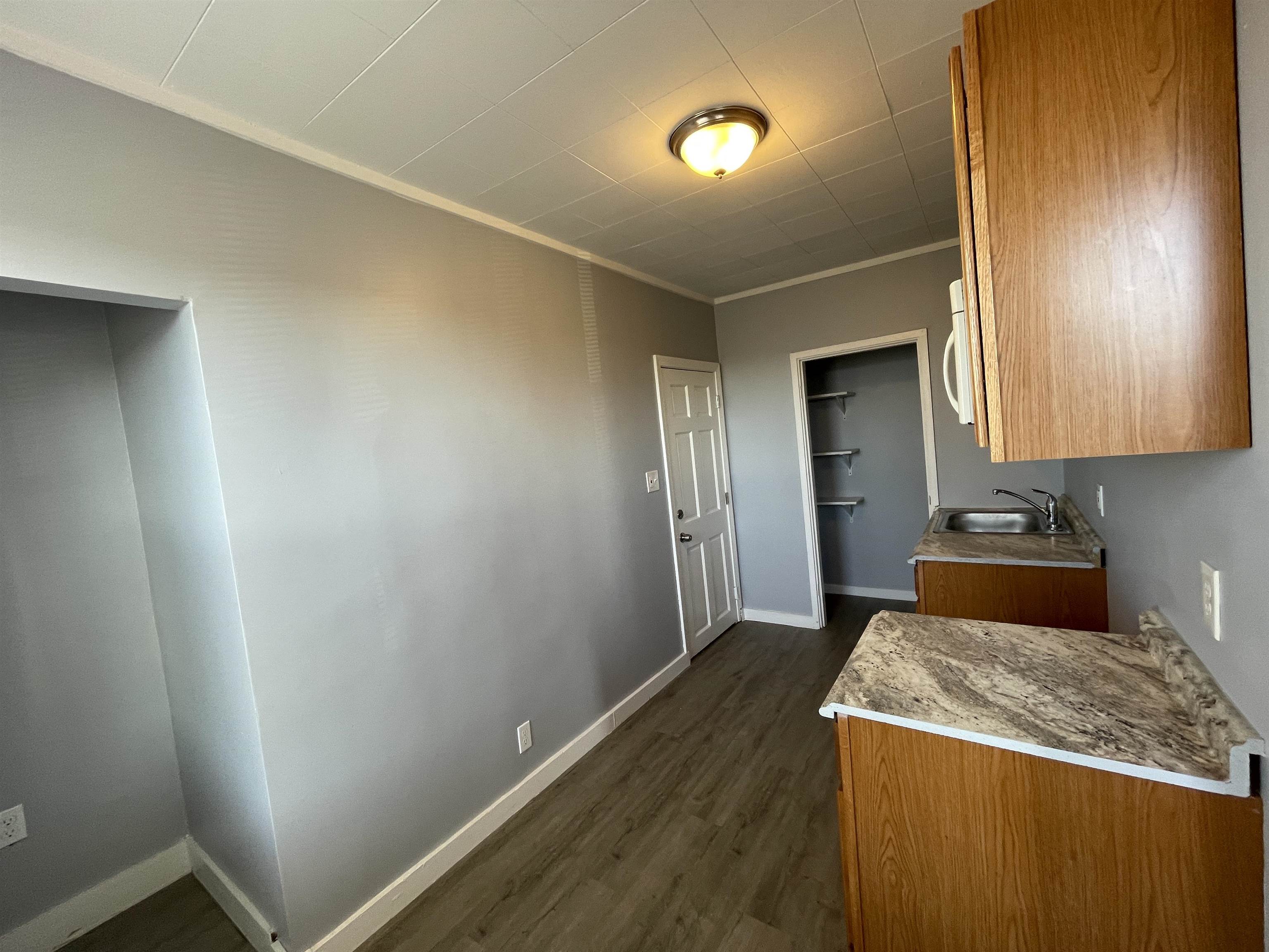 66 Orange Street Manchester, NH 03104 - Photo 17 of 23