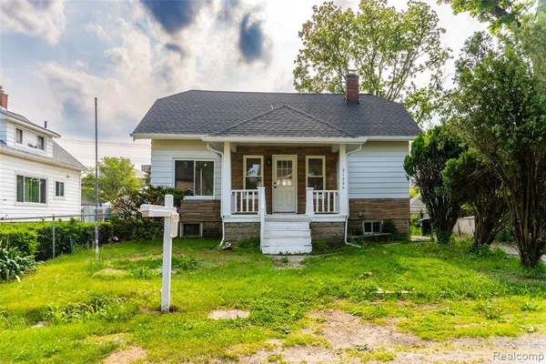 $1,700 | 21200 Collingham Avenue, Farmington, MI 48336