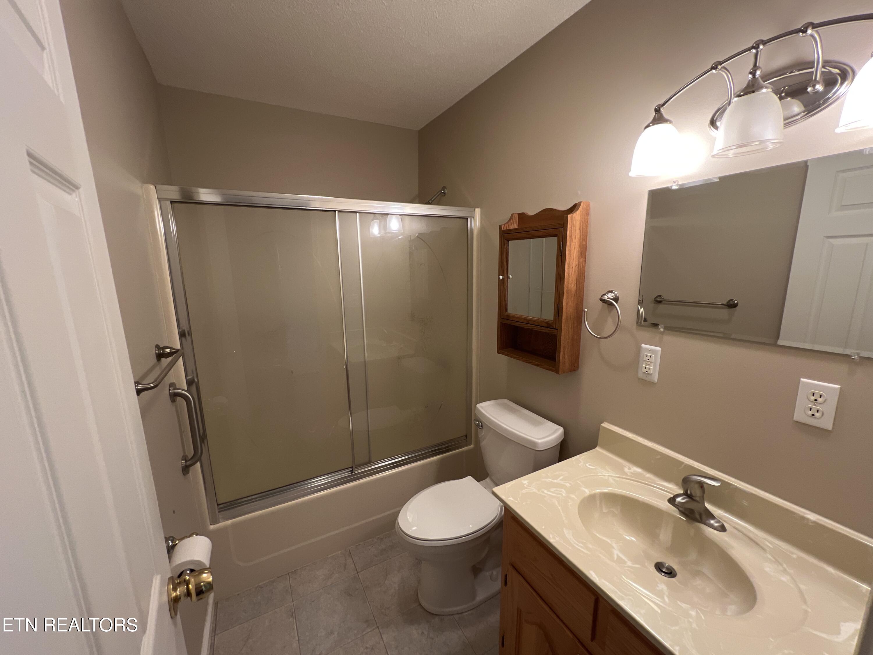1252 Cook Road Crossville, TN 38555 - Photo 33 of 43 image