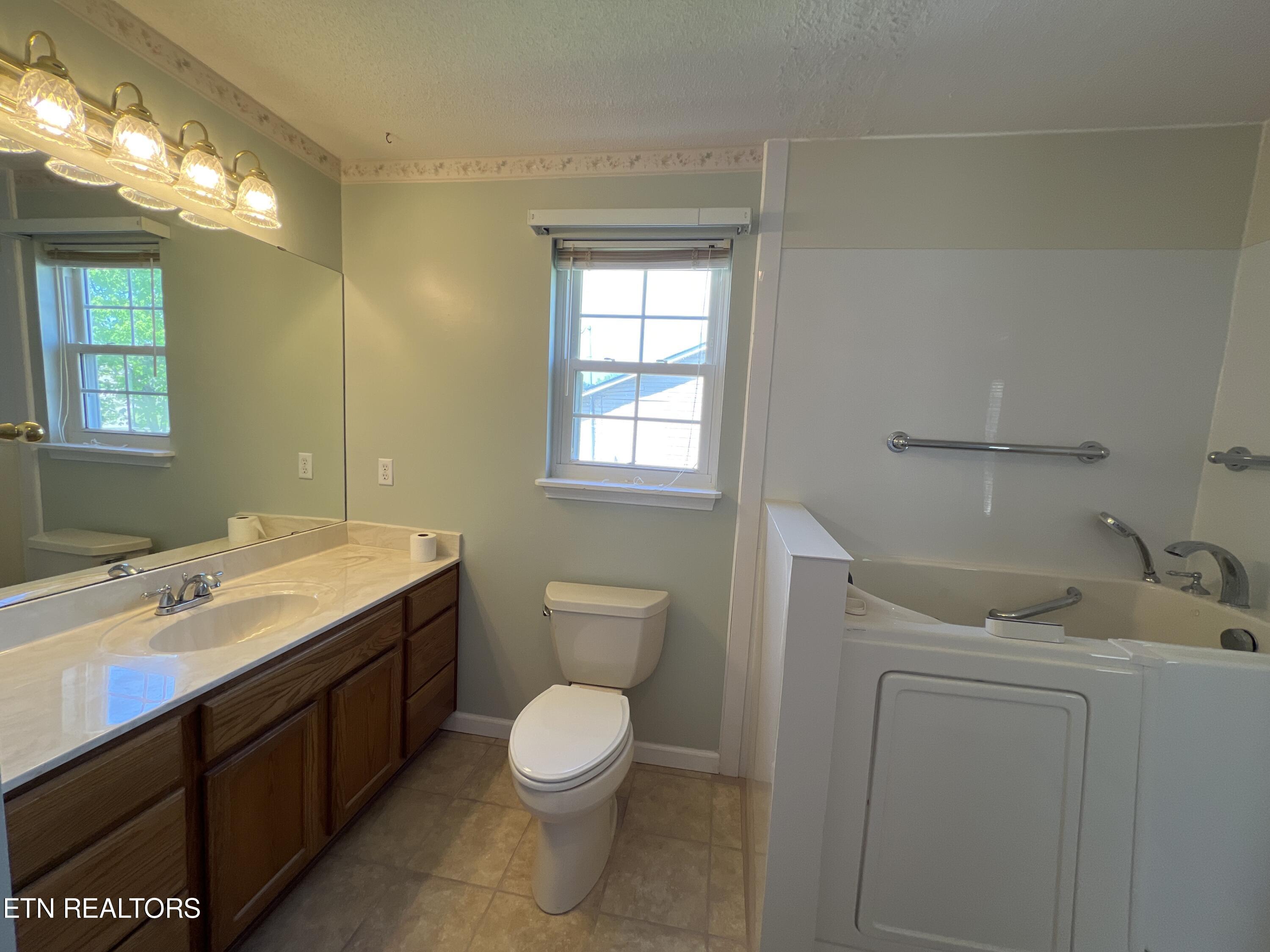 1252 Cook Road Crossville, TN 38555 - Photo 40 of 43 image