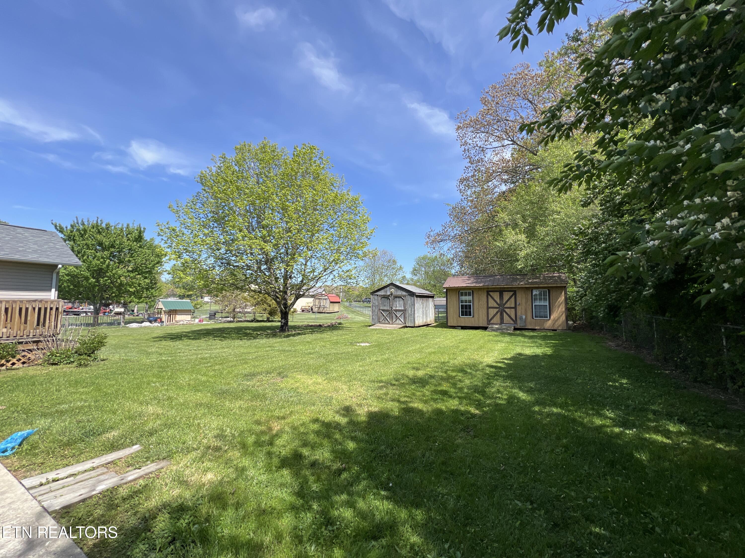 1252 Cook Road Crossville, TN 38555 - Photo 4 of 43 image