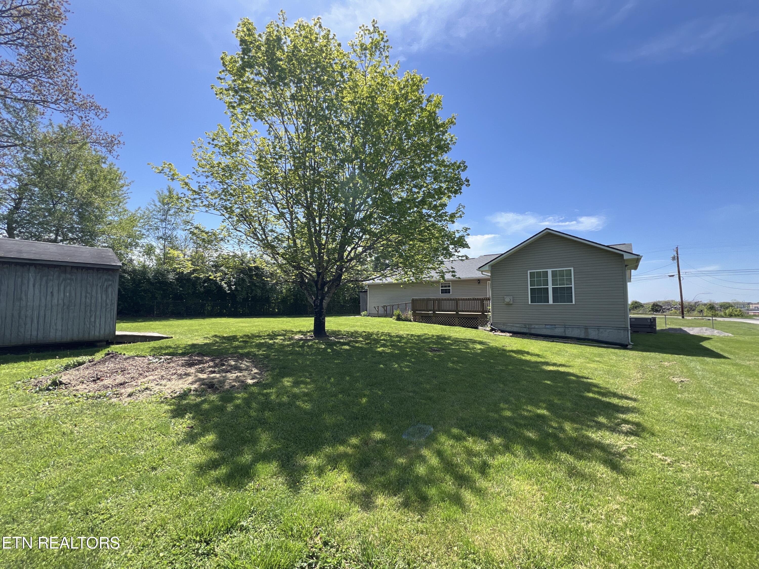 1252 Cook Road Crossville, TN 38555 - Photo 6 of 43 image