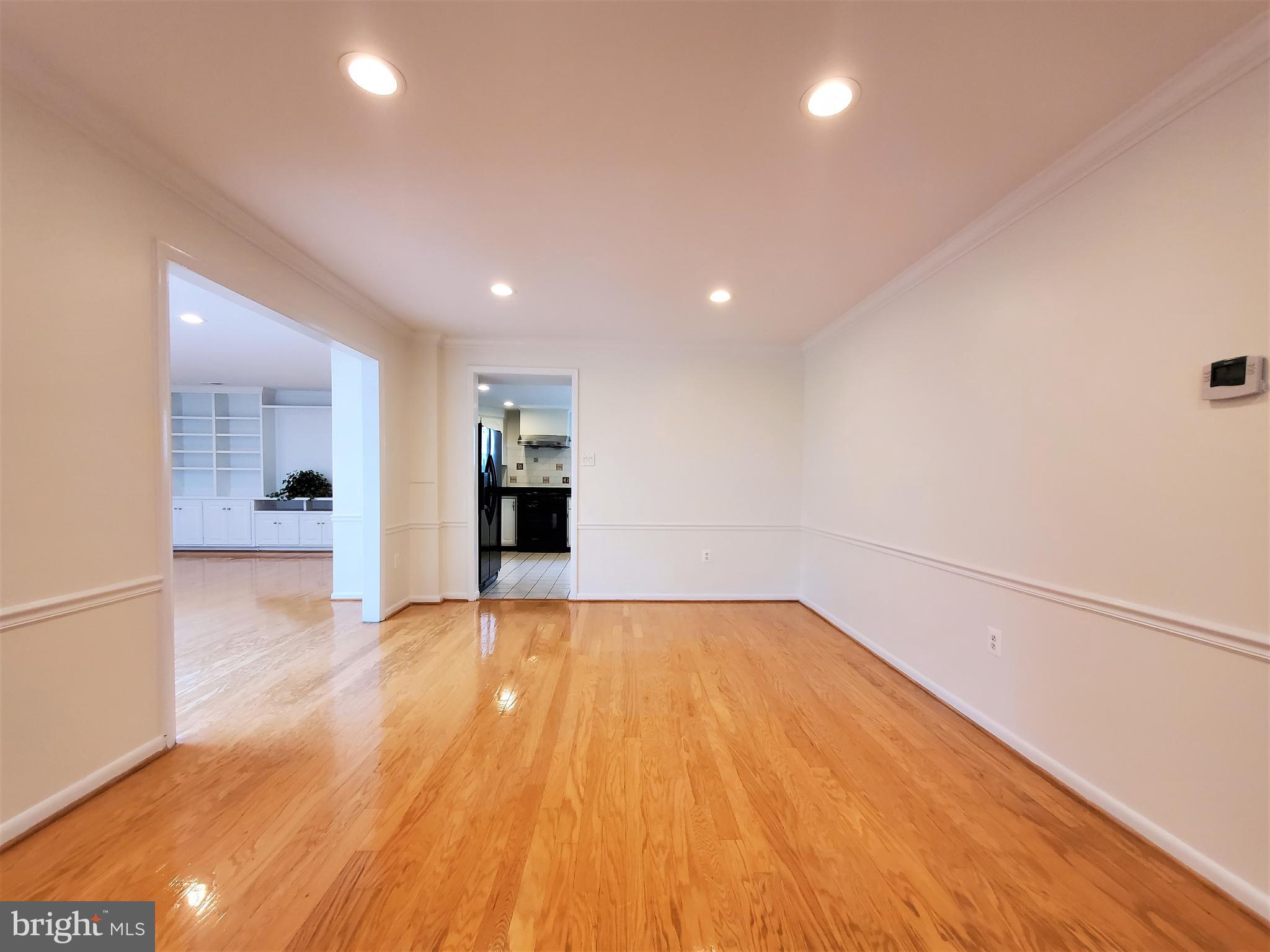 12713 Builders Road Herndon, VA 20170 - Photo 6 of 41 Gallery Image 6