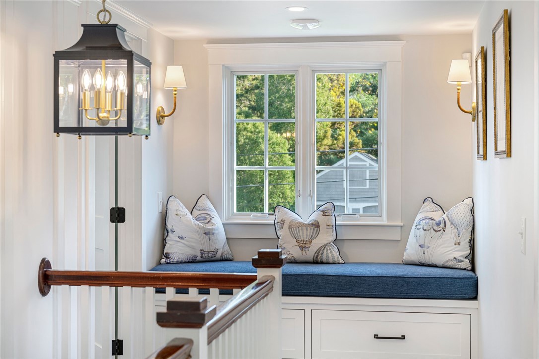7 Harbour Road Barrington, RI 02806 - Photo 13 of 14
