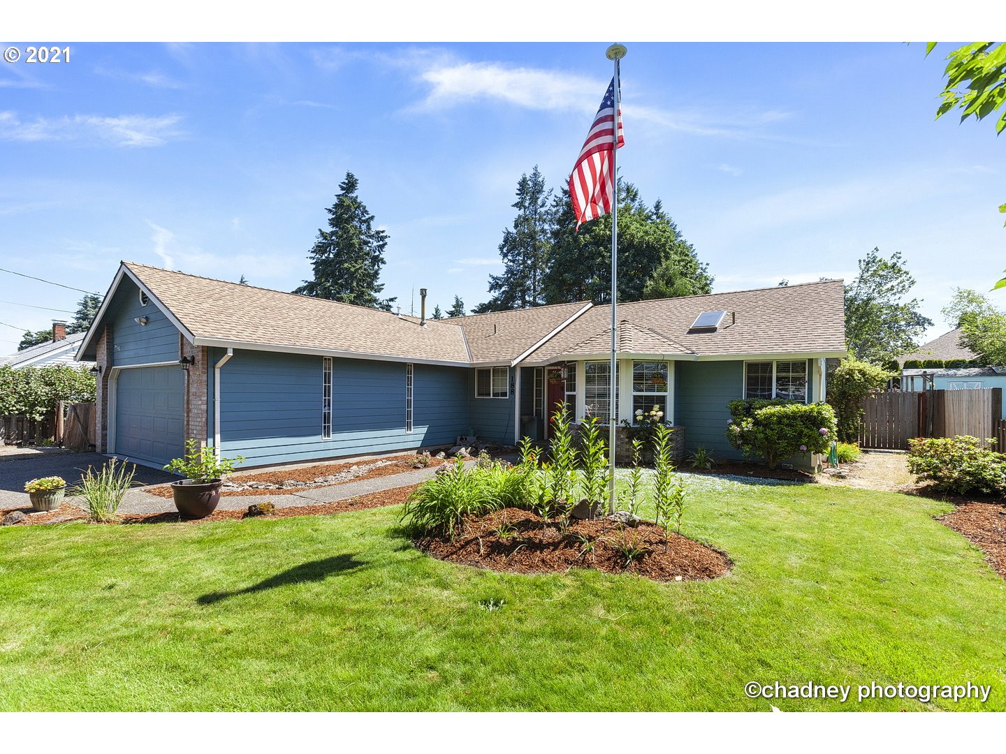 188 Barker Road Oregon City, OR 97045 - Photo 2 of 21 Gallery Image 2