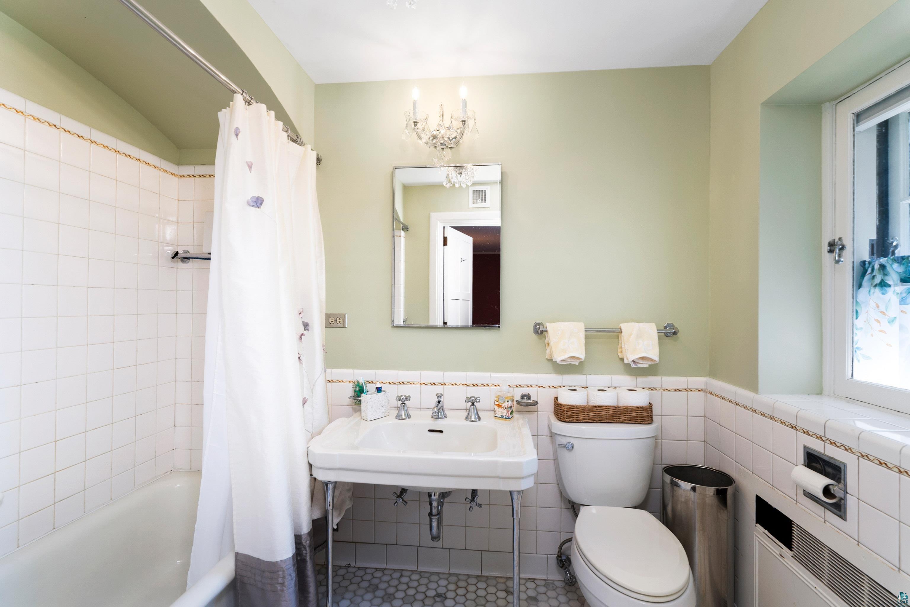 415 North Hawthorne Road Duluth, MN 55812 - Photo 40 of 70