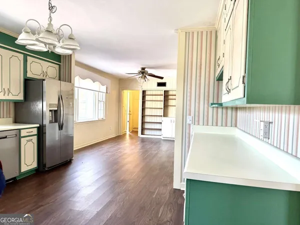 $349,700 | 1206 Center Drive, Vidalia, GA 30474
