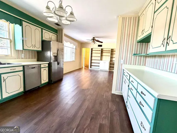 $349,700 | 1206 Center Drive, Vidalia, GA 30474