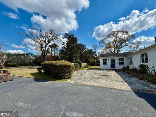 $349,700 | 1206 Center Drive, Vidalia, GA 30474