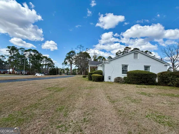 $349,700 | 1206 Center Drive, Vidalia, GA 30474