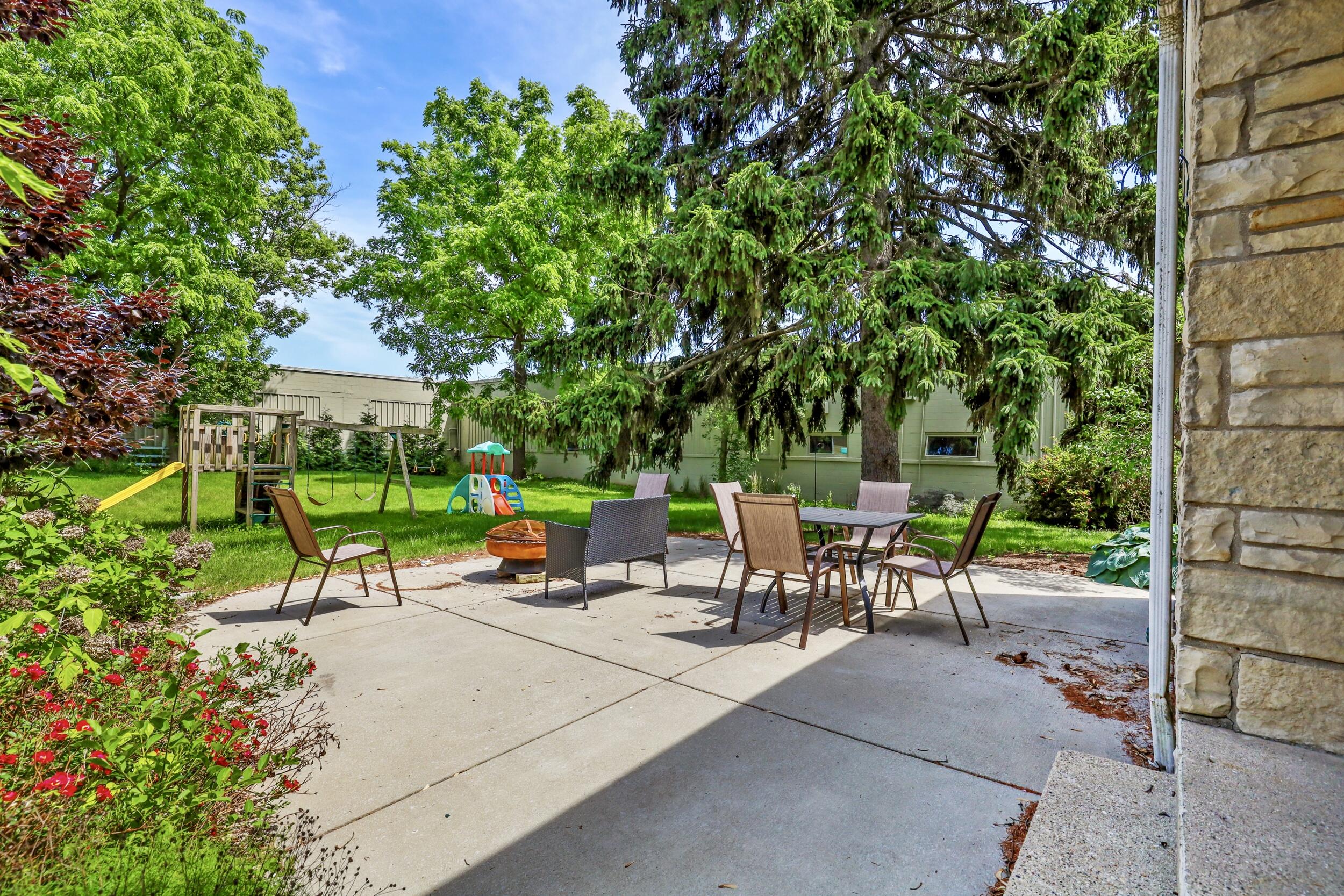 129 South Jackson Street Elkhorn, WI 53121 - Photo 5 of 27 photo jun 17 2025, 1 44 05 am (2)