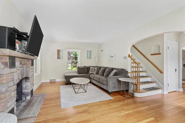 $364,900 | 129 South Jackson Street, Elkhorn, WI 53121