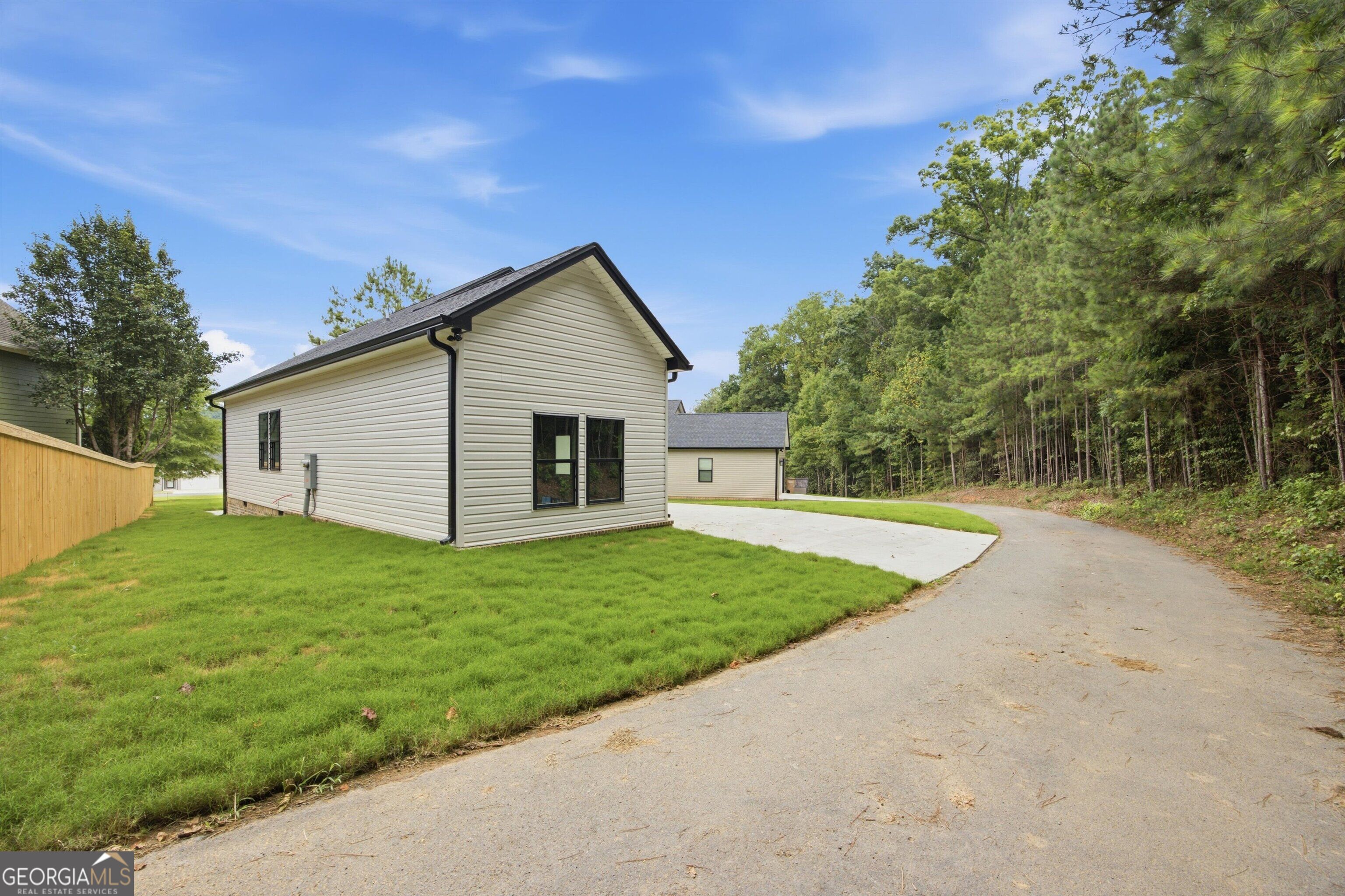 133 Washington Street Dalton, GA 30721 - Photo 27 of 39 Gallery Image 27