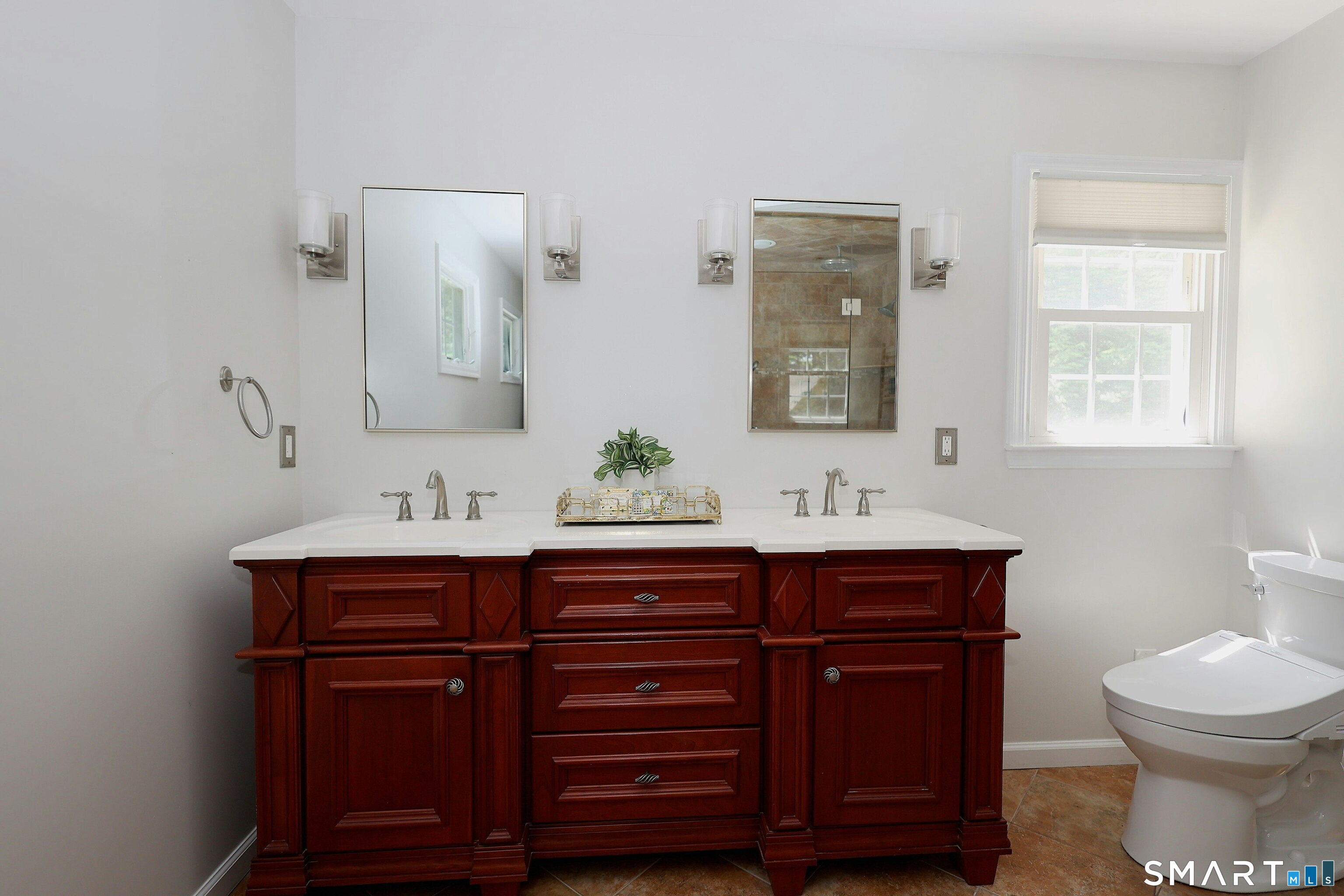 59 Rising Ridge Road Ridgefield, CT 06877 - Photo 24 of 40