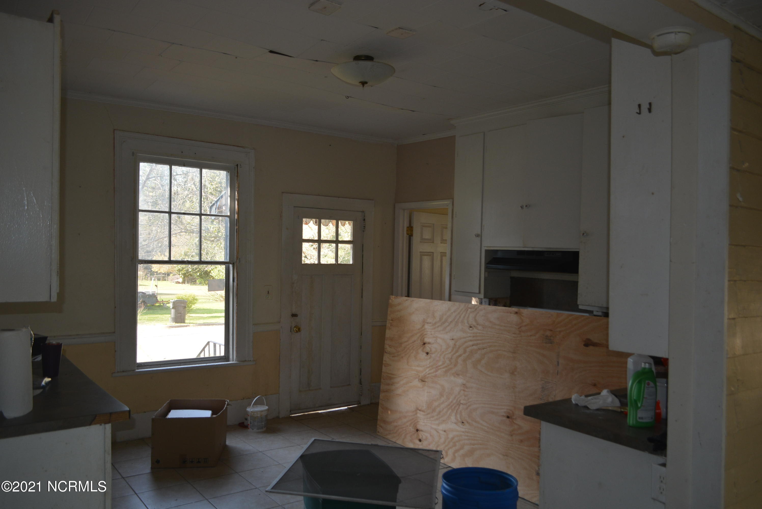 210 North Walnut Street Spring Hope, NC 27882 - Photo 17 of 27 DSC_0855