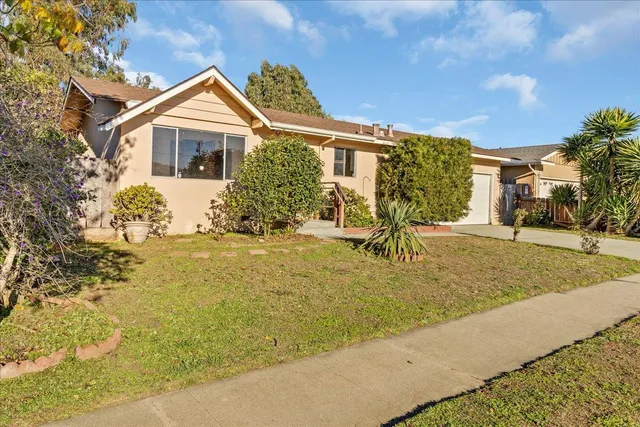 $649,000 | 344 Pueblo Drive, Salinas, CA 93906